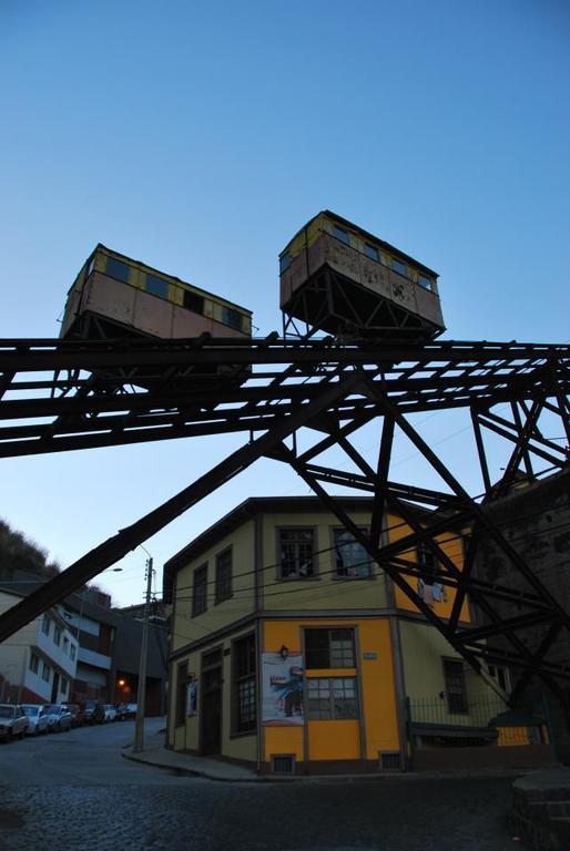 Hostal Recuerdos De Familia Valparaíso Kültér fotó