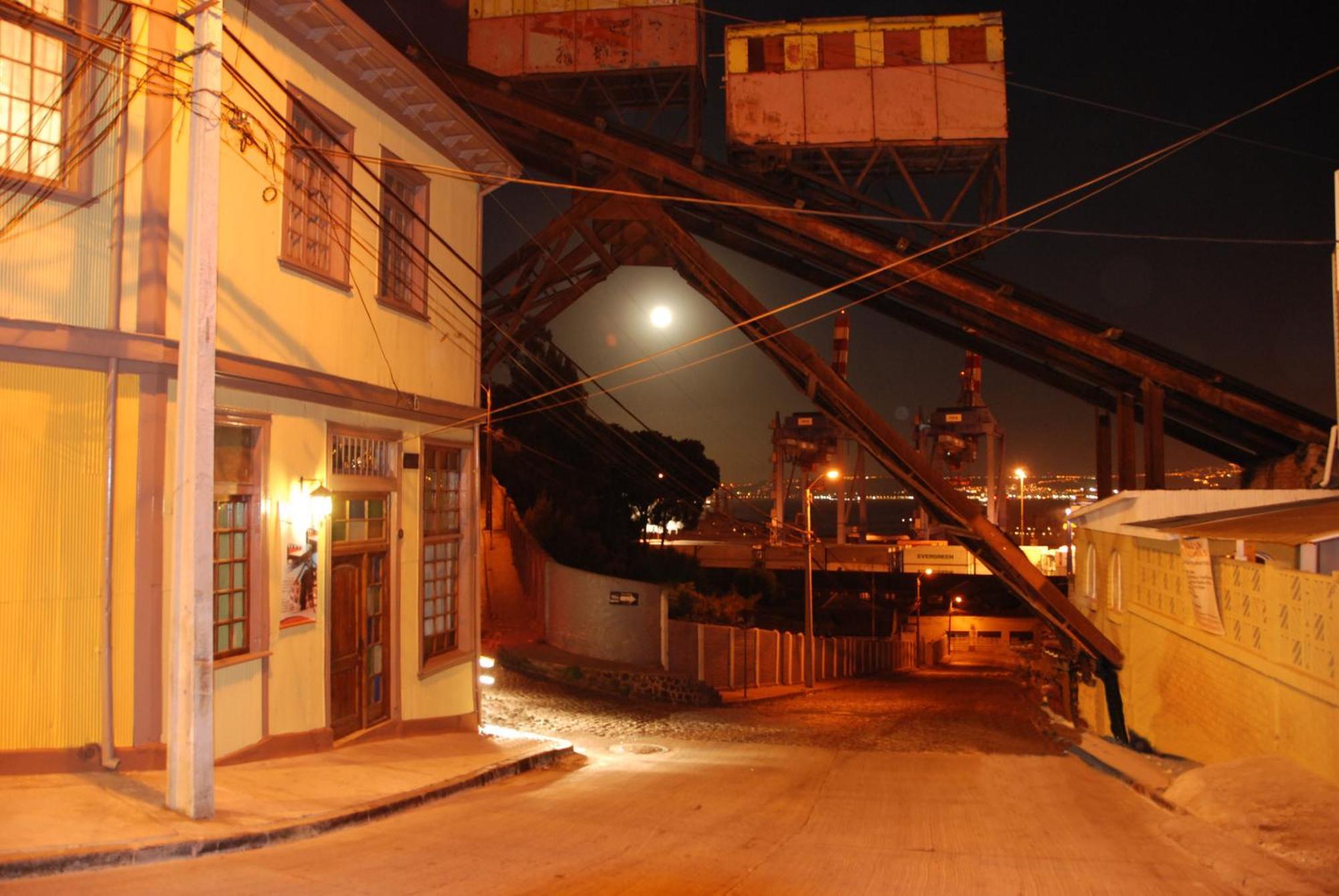 Hostal Recuerdos De Familia Valparaíso Kültér fotó