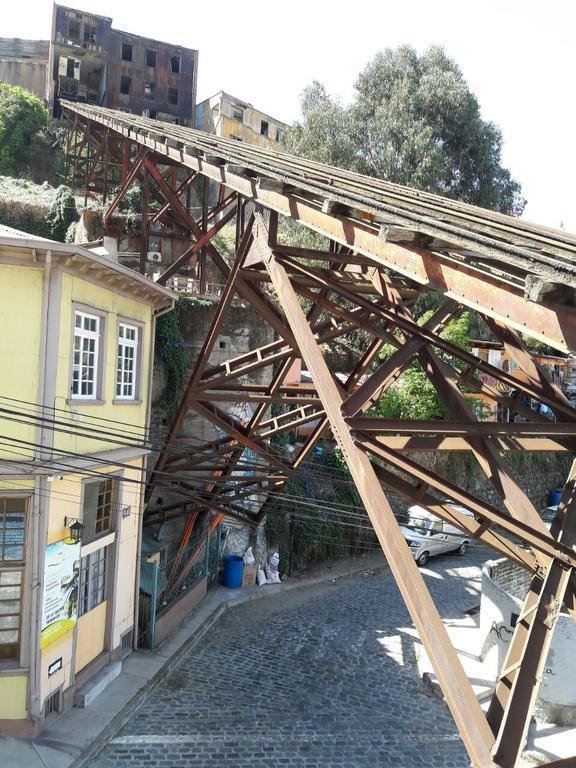 Hostal Recuerdos De Familia Valparaíso Kültér fotó